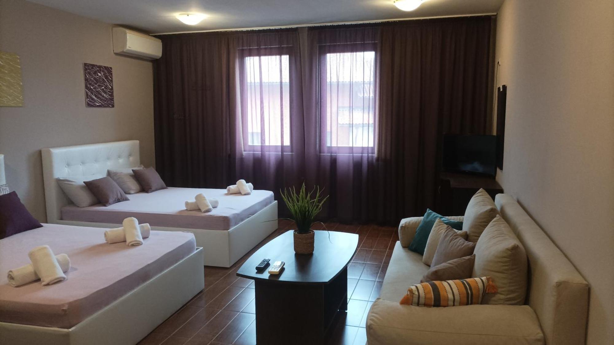 Cosy Apartments And Spectacular Rooms Fotiadis Veliko Tărnovo Exteriör bild