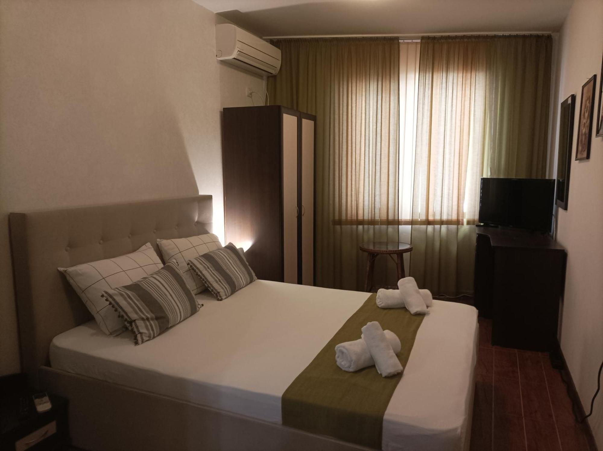 Cosy Apartments And Spectacular Rooms Fotiadis Veliko Tărnovo Exteriör bild