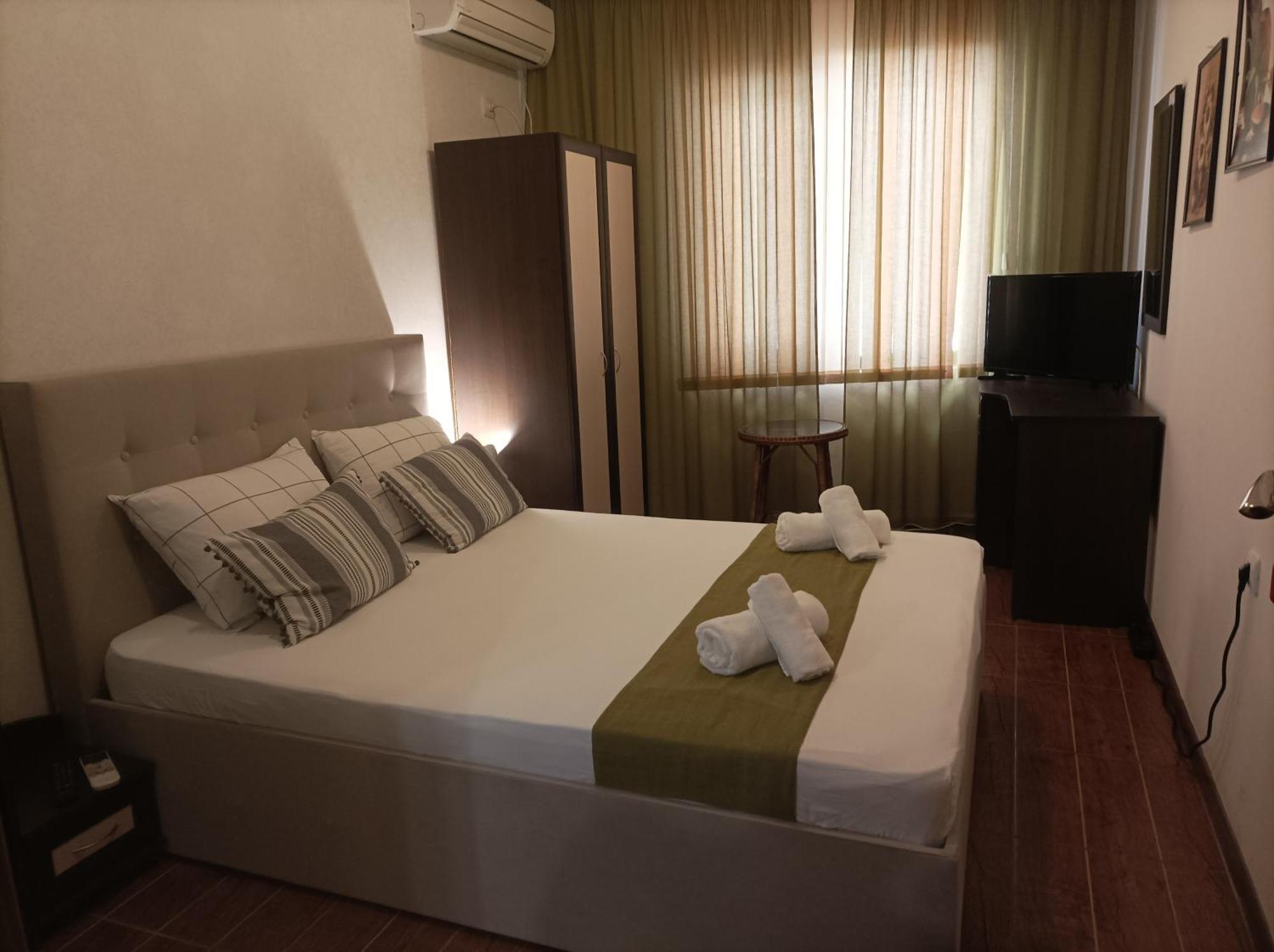 Cosy Apartments And Spectacular Rooms Fotiadis Veliko Tărnovo Exteriör bild