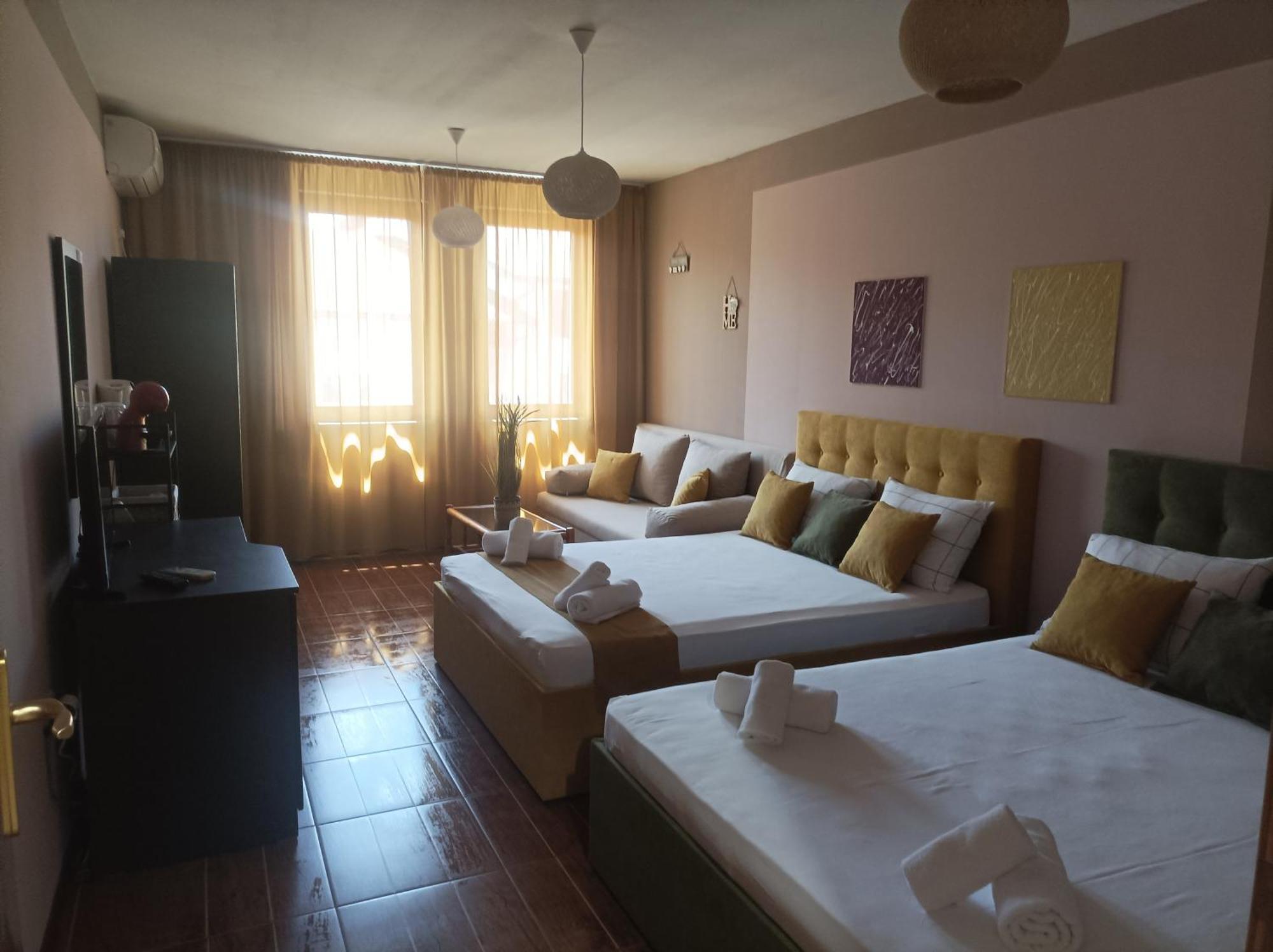 Cosy Apartments And Spectacular Rooms Fotiadis Veliko Tărnovo Exteriör bild