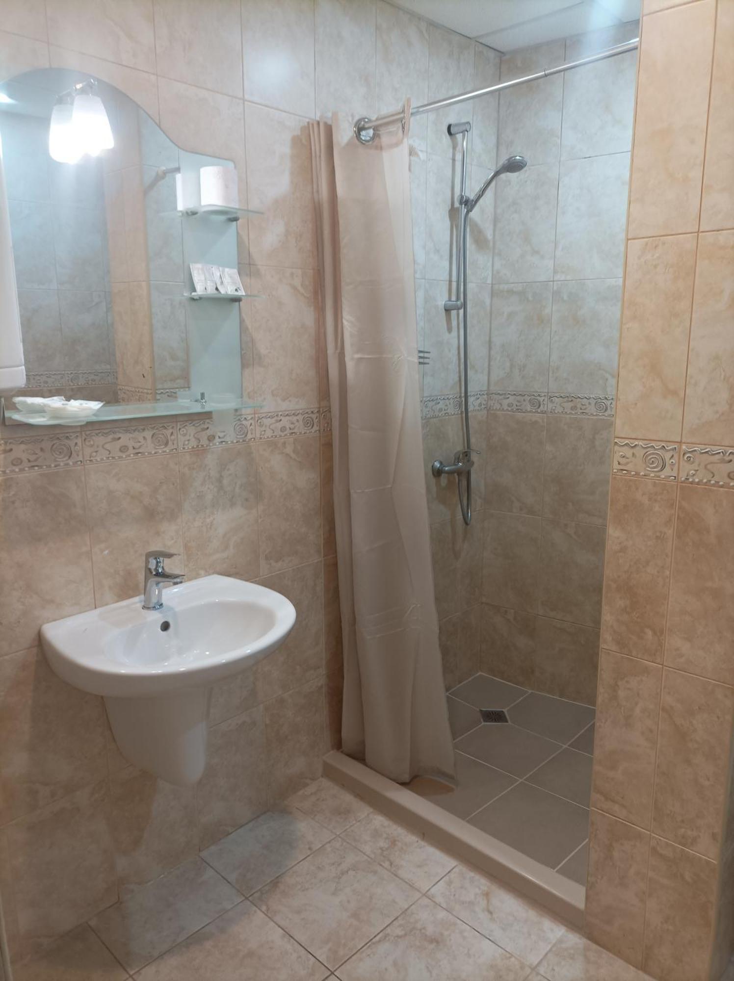 Cosy Apartments And Spectacular Rooms Fotiadis Veliko Tărnovo Exteriör bild