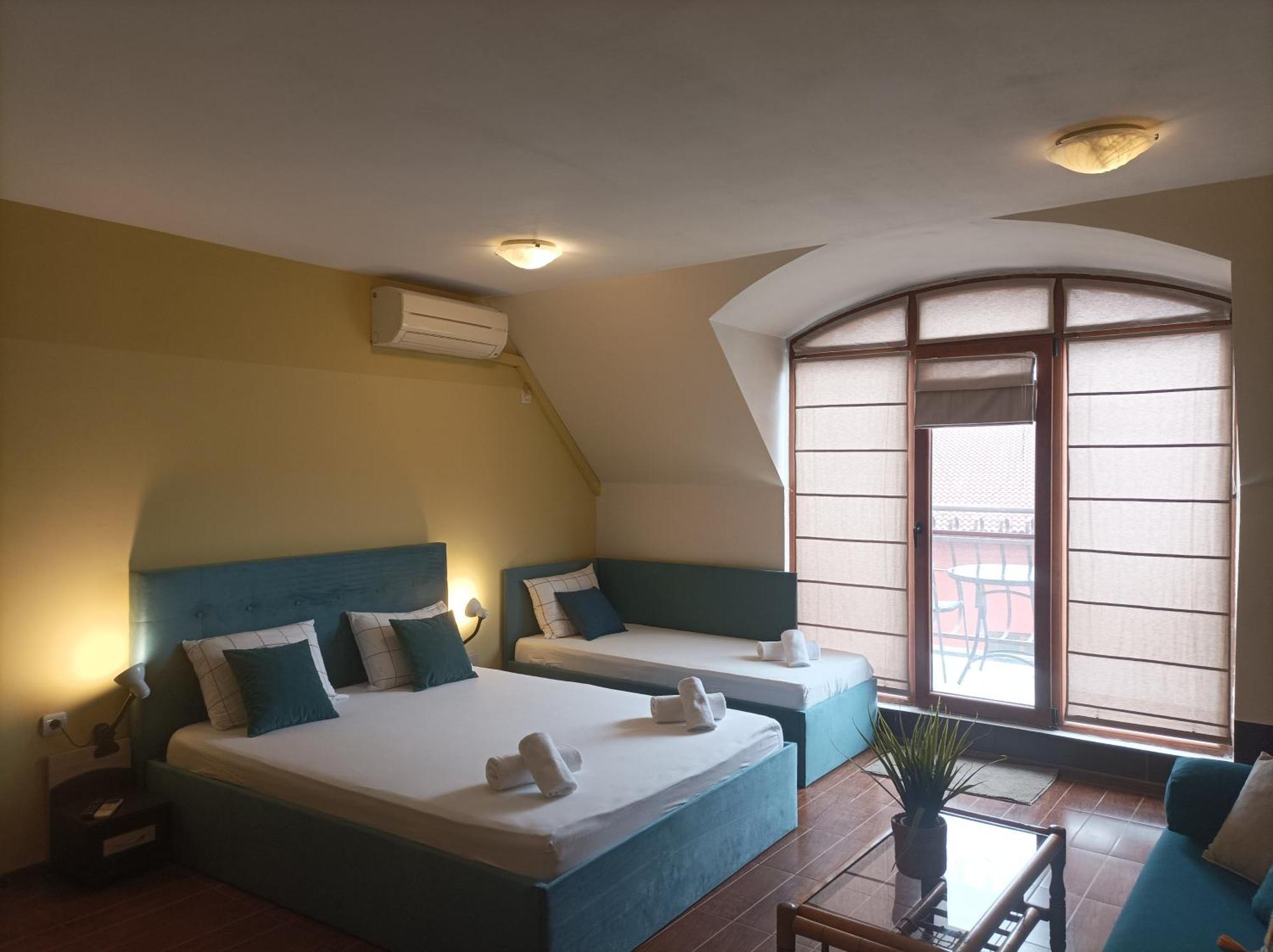 Cosy Apartments And Spectacular Rooms Fotiadis Veliko Tărnovo Exteriör bild