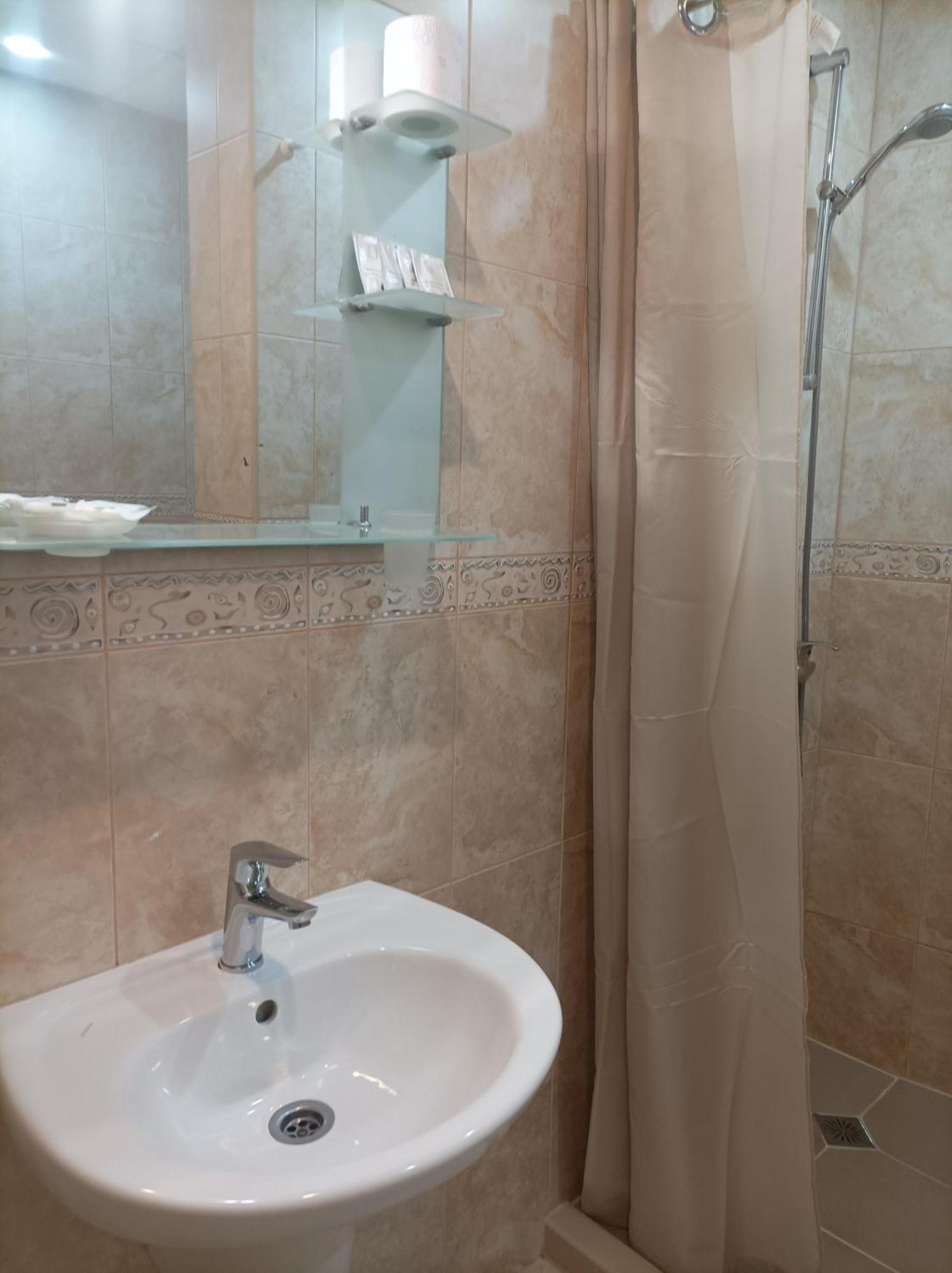 Cosy Apartments And Spectacular Rooms Fotiadis Veliko Tărnovo Exteriör bild
